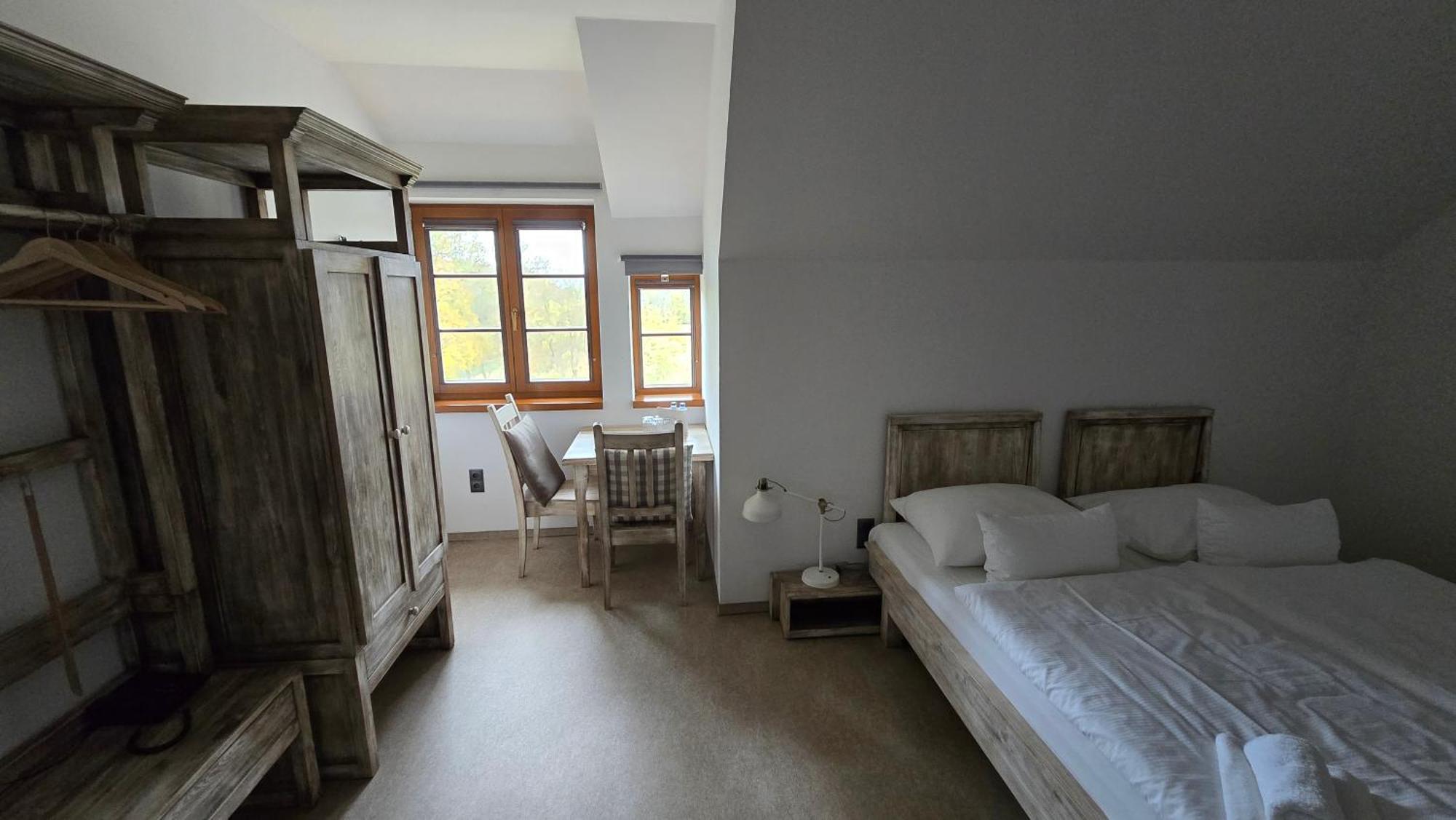 Dvůr Perlová voda Budyne nad Ohri Exterior foto